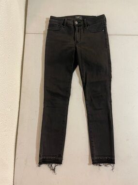 Women’s Abercrombie & Fitch Black Mid-rise Super Skinny Jeans